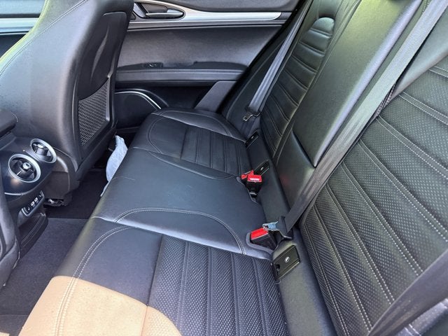 2023 Alfa Romeo Stelvio Veloce