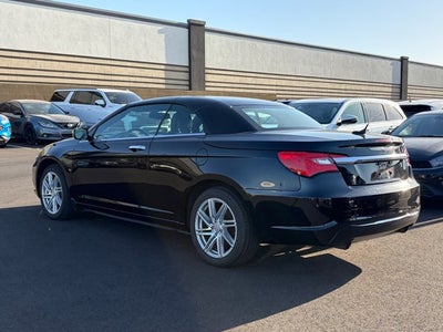 2011 Chrysler 200 Limited