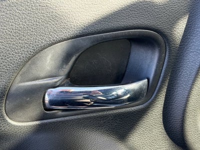 2011 Chrysler 200 Limited