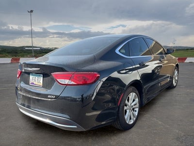 2016 Chrysler 200 Limited