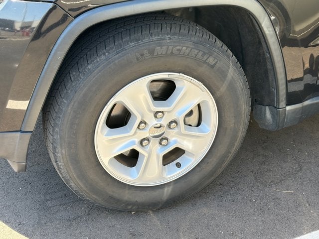 2015 Jeep Grand Cherokee Laredo