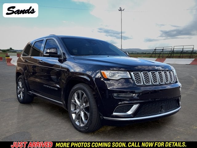 2020 Jeep Grand Cherokee Summit