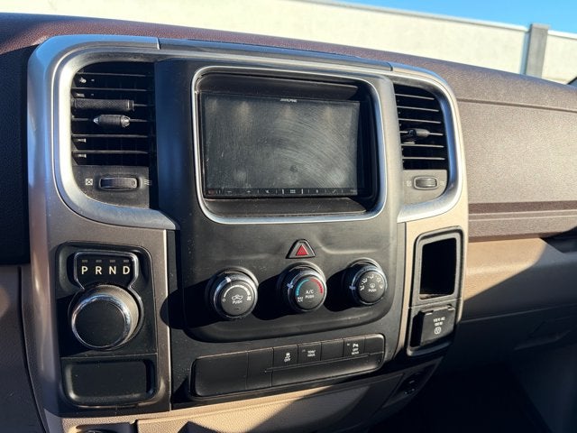 2017 RAM 1500 SLT