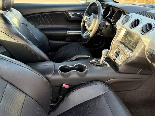 2015 Ford Mustang I4
