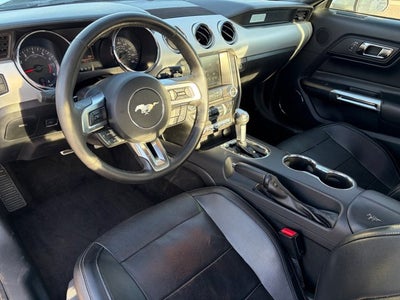 2015 Ford Mustang I4