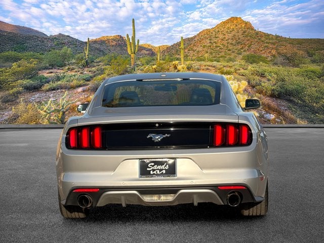 2015 Ford Mustang I4