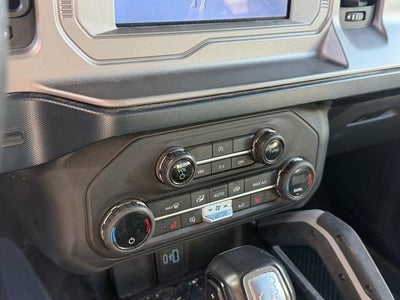 2021 Ford Bronco Base