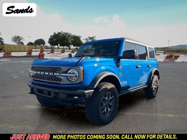 2023 Ford Bronco Base