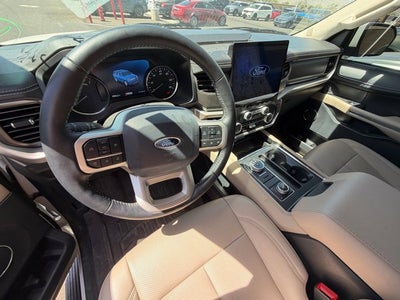 2024 Ford Expedition Max XLT