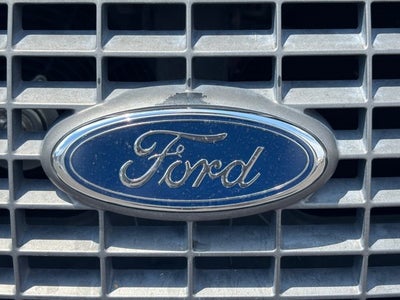 2006 Ford Expedition Base