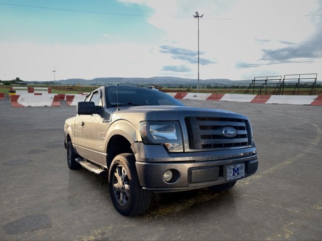 2009 Ford F-150 Base