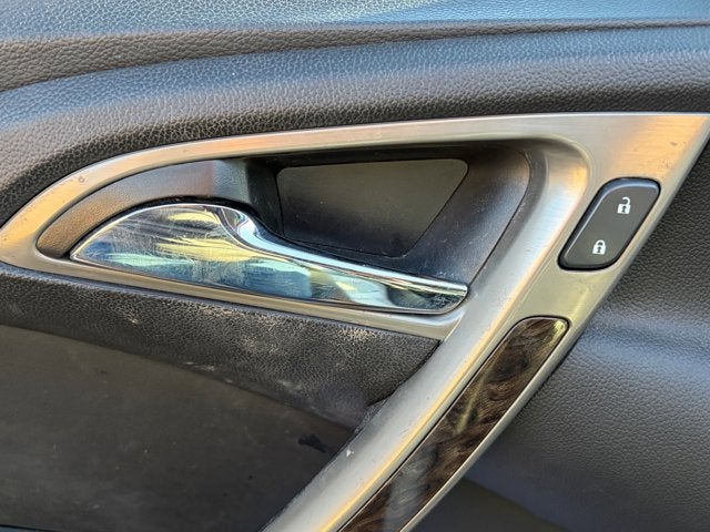 2012 Buick Verano Leather Group