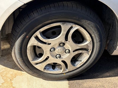 2003 Saturn Ion ION 2