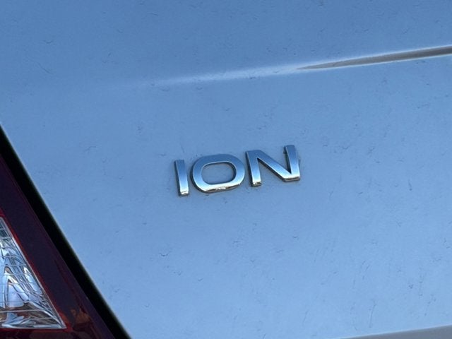 2003 Saturn Ion ION 2