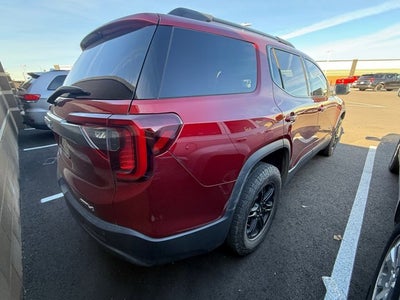 2022 GMC Acadia AT4