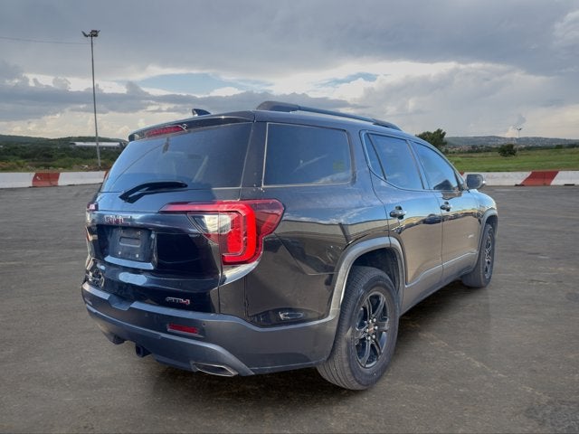 2022 GMC Acadia AT4