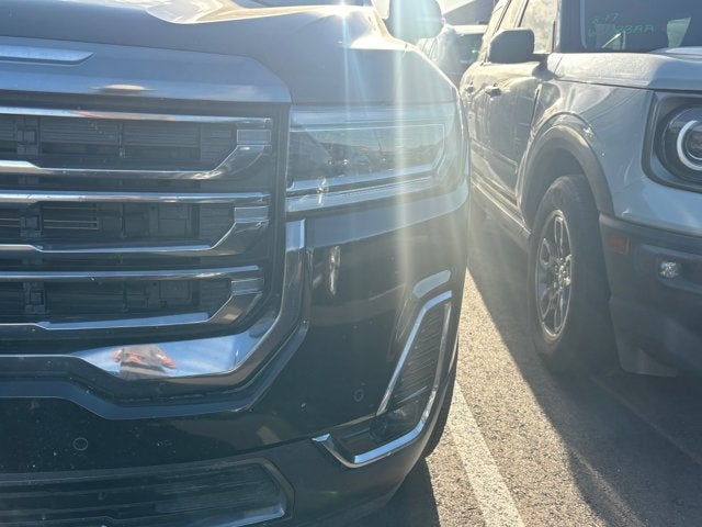 2022 GMC Acadia AT4