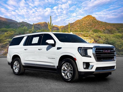2024 GMC Yukon XL SLT