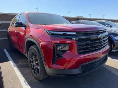 2025 Chevrolet Traverse FWD LT