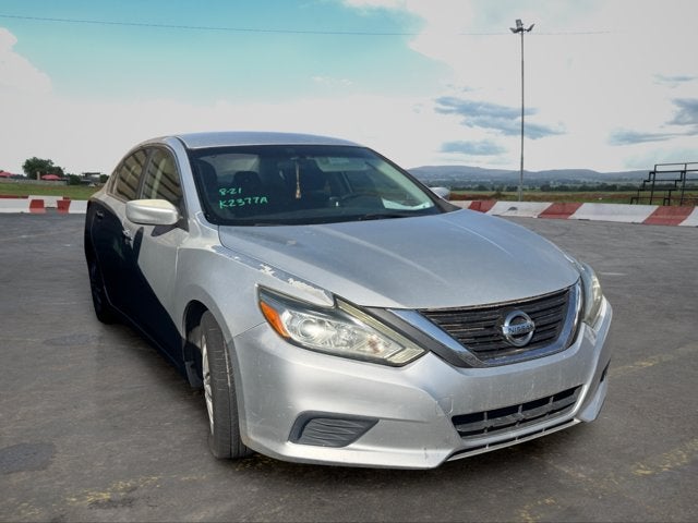 2016 Nissan Altima Base