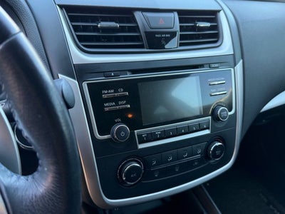 2016 Nissan Altima 2.5 SR