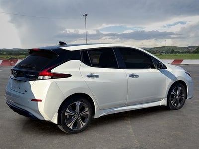 2021 Nissan LEAF SL PLUS