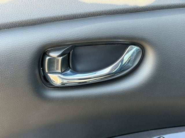 2021 Nissan LEAF SL PLUS