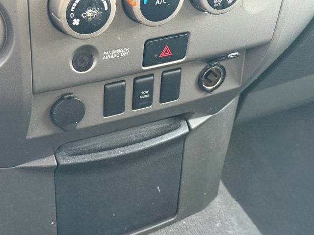 2005 Nissan Titan XE