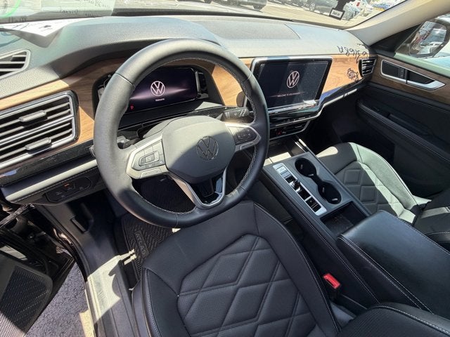 2024 Volkswagen Atlas 2.0T SE
