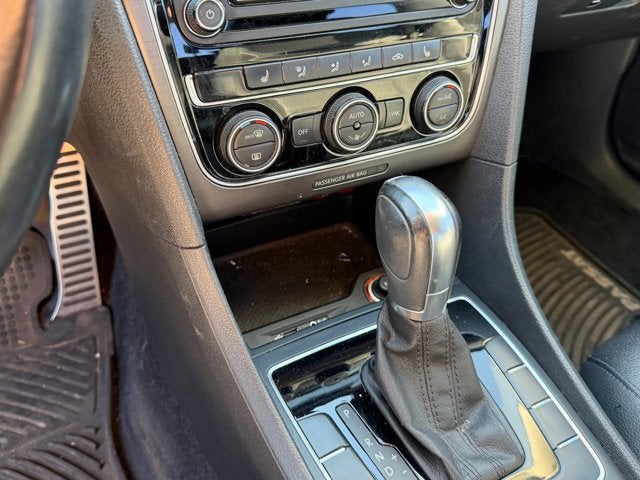 2018 Volkswagen Passat Base