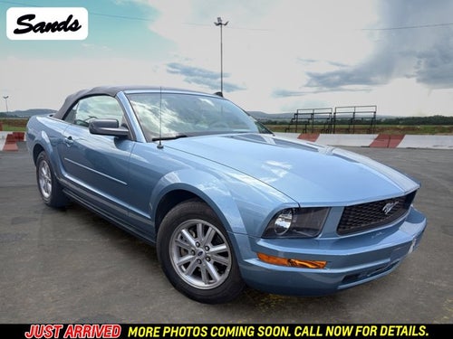 2007 Ford Mustang DELUX