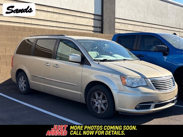 2011 Chrysler Town & Country Touring