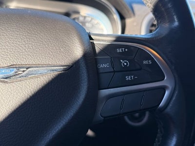 2015 Chrysler 300 Limited