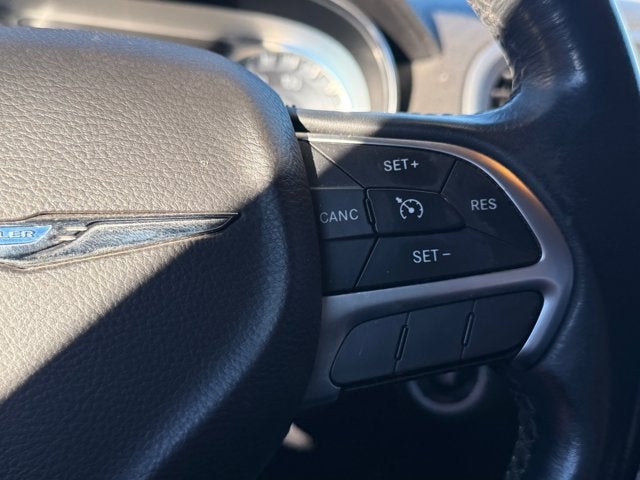 2015 Chrysler 300 Limited