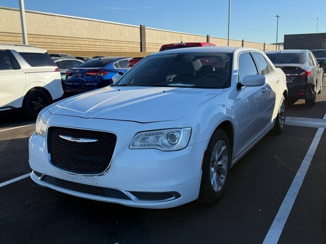 2015 Chrysler 300 Limited
