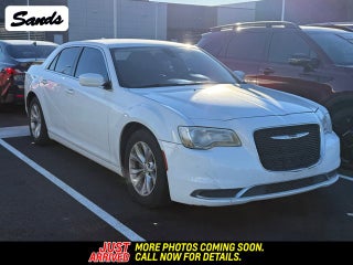 2015 Chrysler 300 Limited