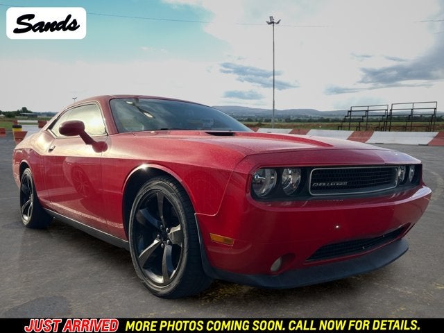 2014 Dodge Challenger SXT Plus