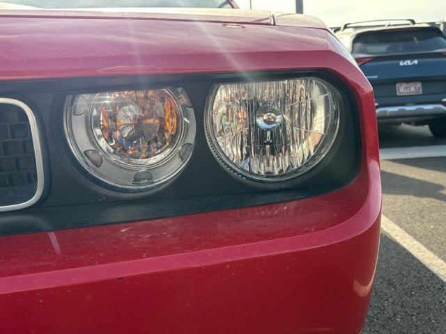 2014 Dodge Challenger SXT Plus