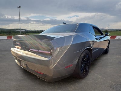 2017 Dodge Challenger SXT Plus