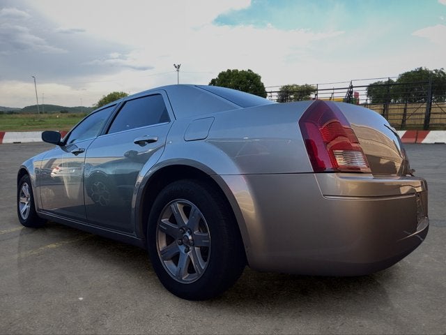 2006 Chrysler 300 BASE