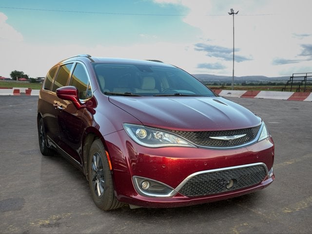 2C4RC1EG5KR702236