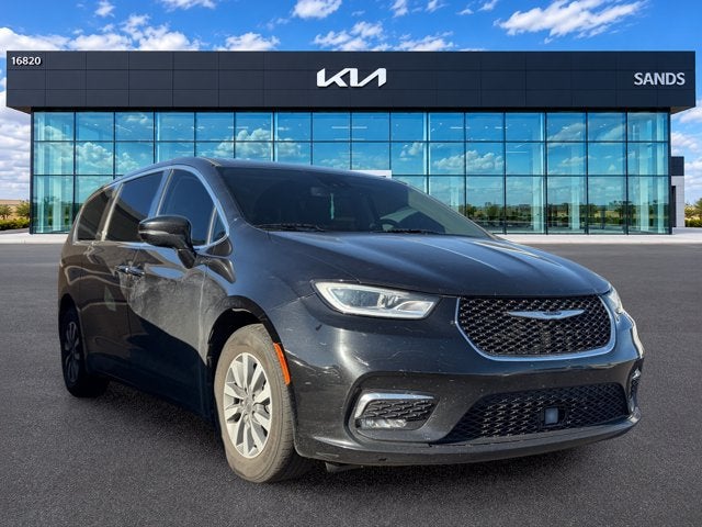 2022 Chrysler Pacifica Hybrid Touring L