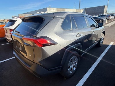 2023 Toyota RAV4 LE