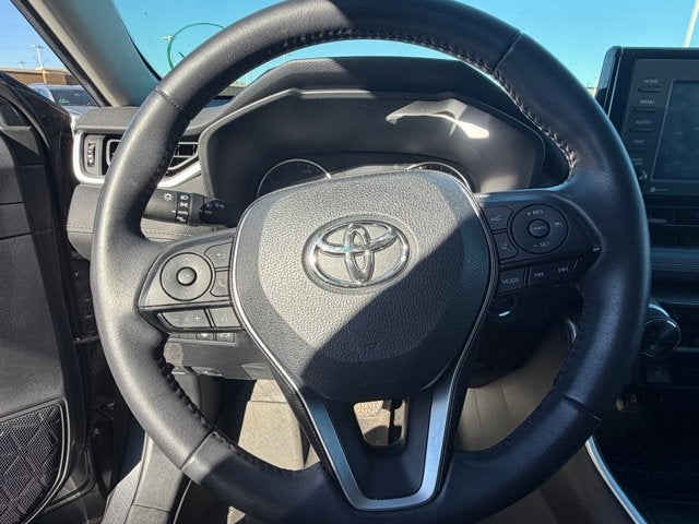 2020 Toyota RAV4 Hybrid XLE