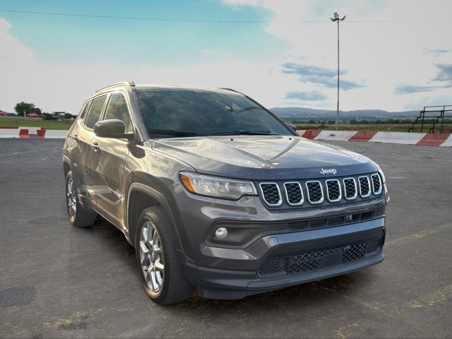 2024 Jeep Compass Latitude Lux