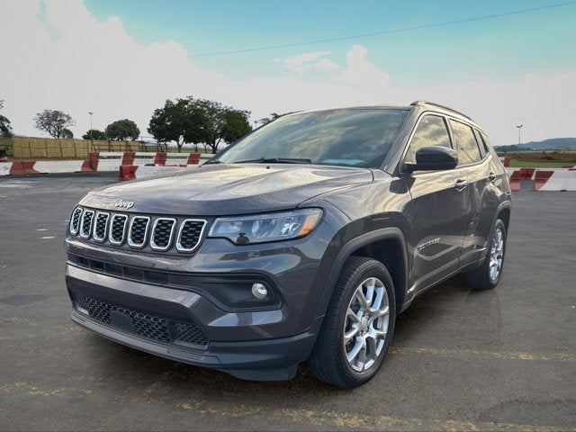 2024 Jeep Compass Latitude Lux