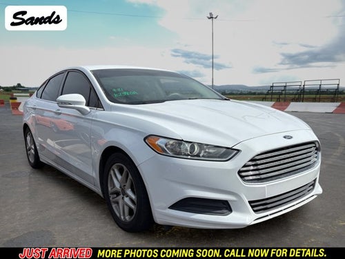 2016 Ford Fusion SE