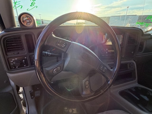 2005 Chevrolet Avalanche LS