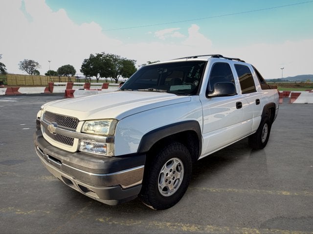 2005 Chevrolet Avalanche LS