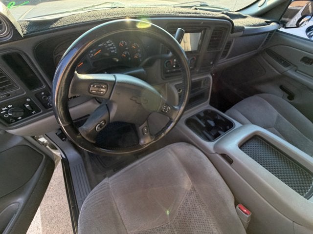 2005 Chevrolet Avalanche LS
